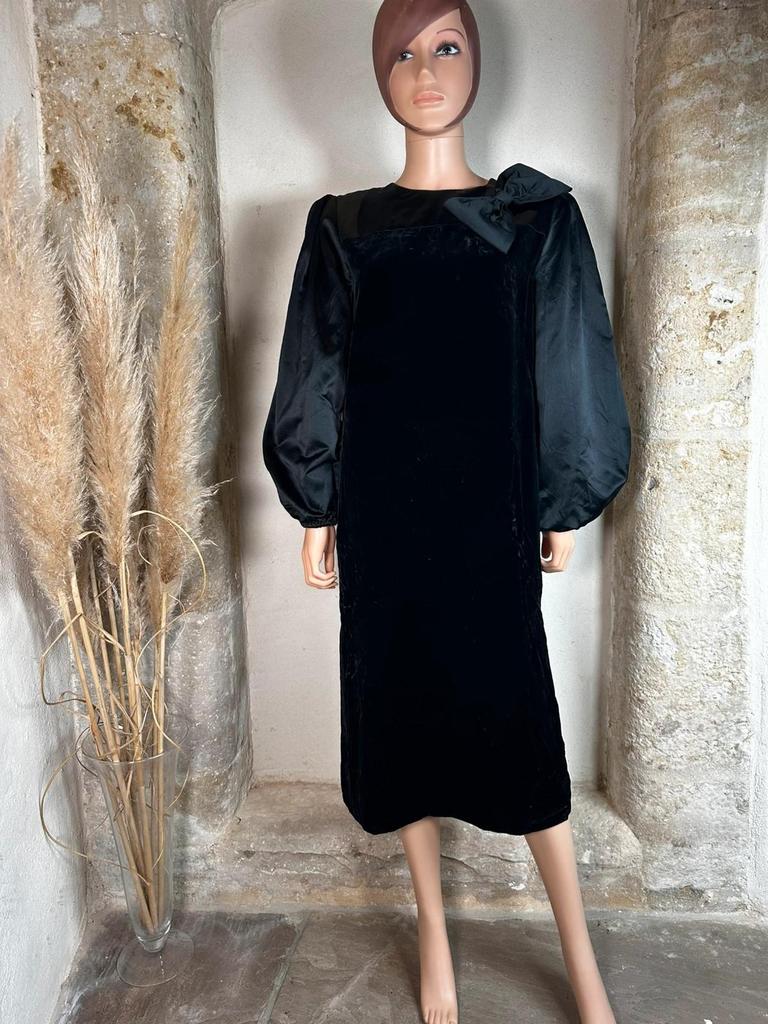 Robe de soirée en velours noire Nina Ricci Couture vintage