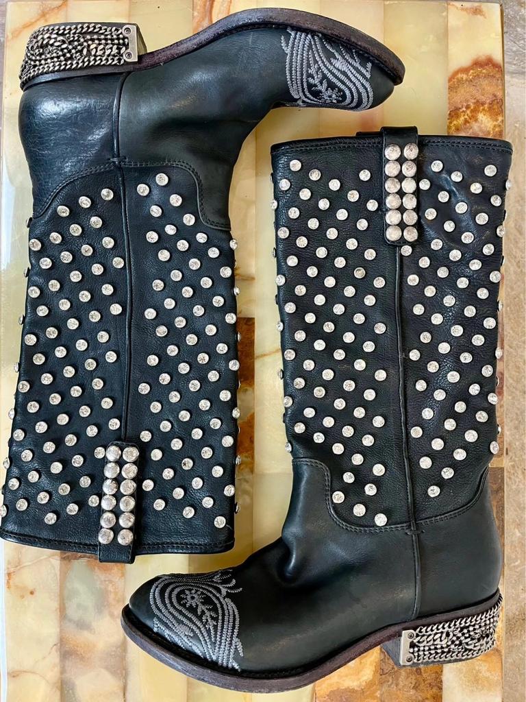 Bottes Baldan en cuir noir clouté – Made in Italy