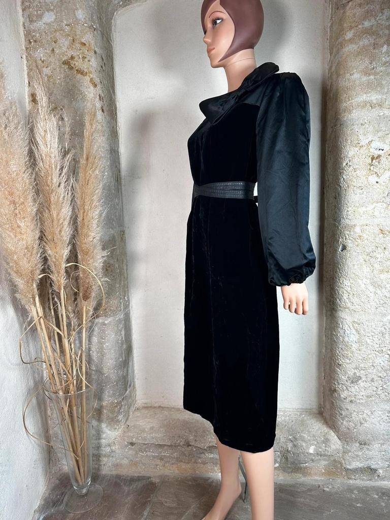 Robe de soirée en velours noire Nina Ricci Couture vintage